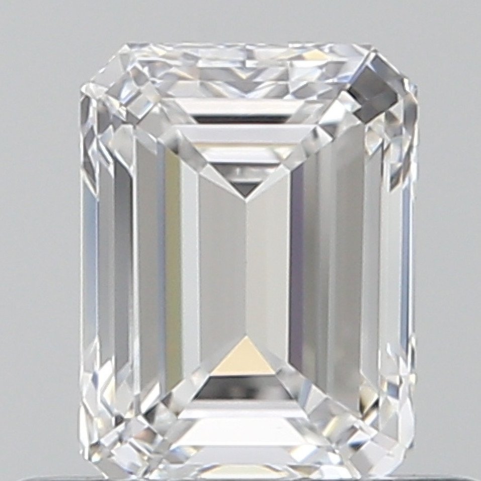0.5 Carat Emerald Diamond
