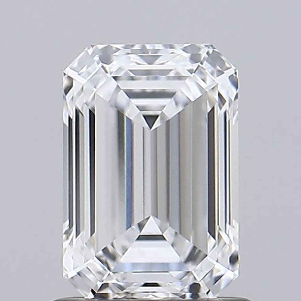 1.04 Carat Emerald Diamond